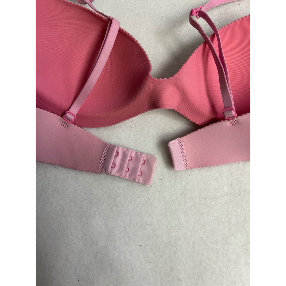 Barbiecore Victoria's Secret PINK Women 32C Pink Wear Everywhere Push-Up Bra - Picture 5 of 7